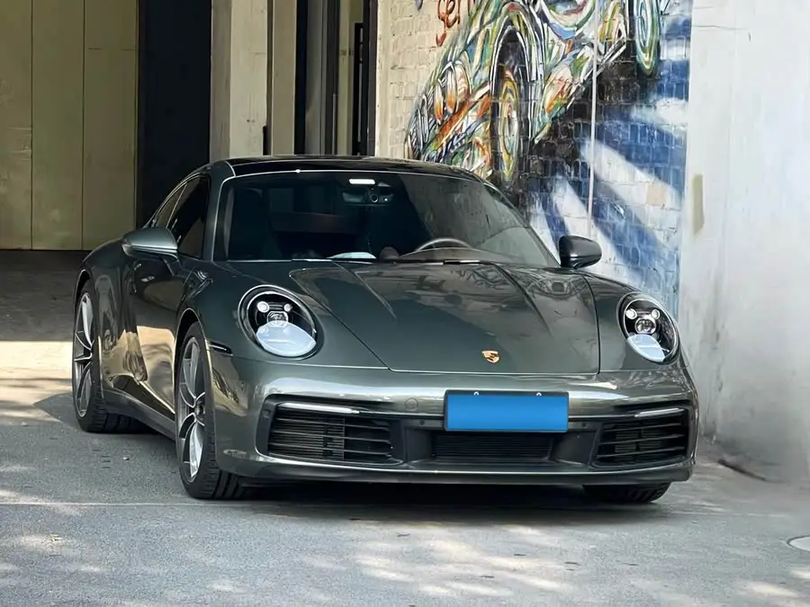 بورشه 911 2023 كاريرا 3.0T