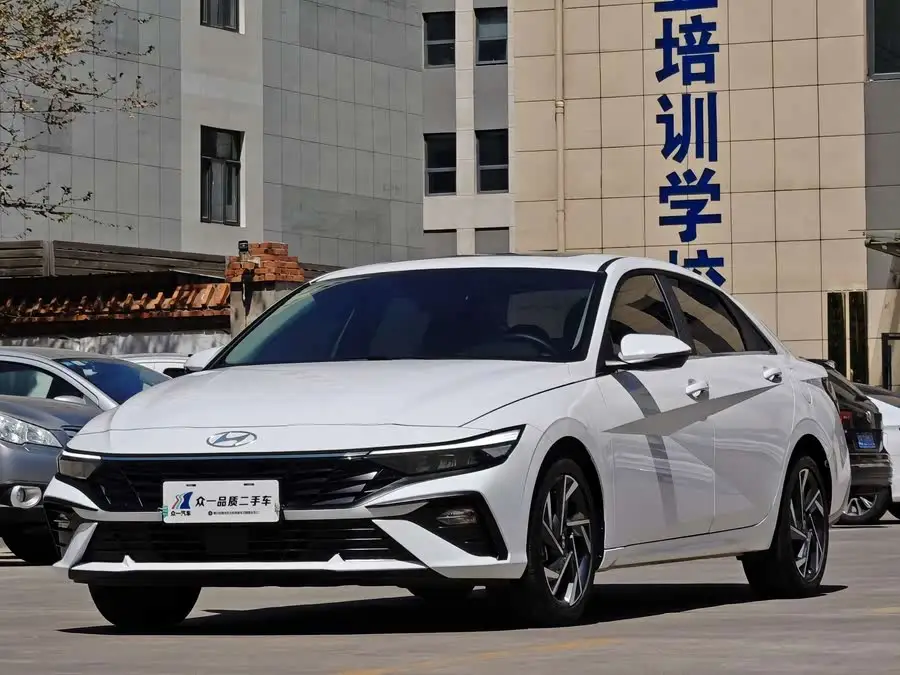 إلنترا 2023 1.5 لتر CVT GLX النخبة