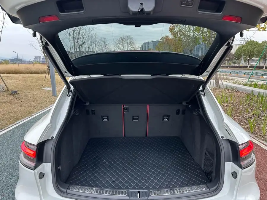 2021 Macan Macan 2.0T