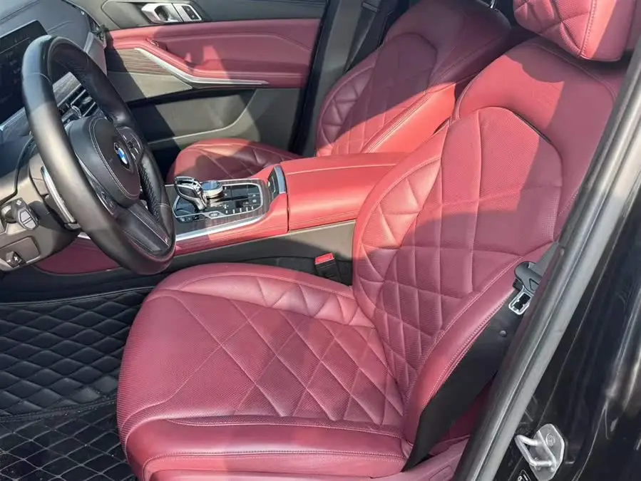 BMW X5 2022 xDrive 40Li M Sport Package