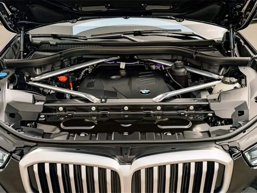 BMW X5 2023 xDrive 30Li Premium M Sport Night Package