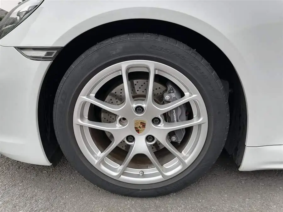 Porsche 718 2022 Boxster 2.0T