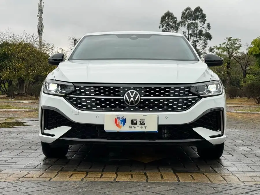 Lavida 2024 300TSI DSG Starry Leading Edition