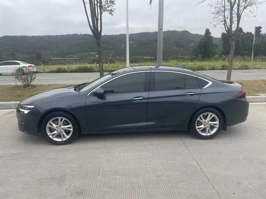 بيوك ريجال 2020 552T النخبة