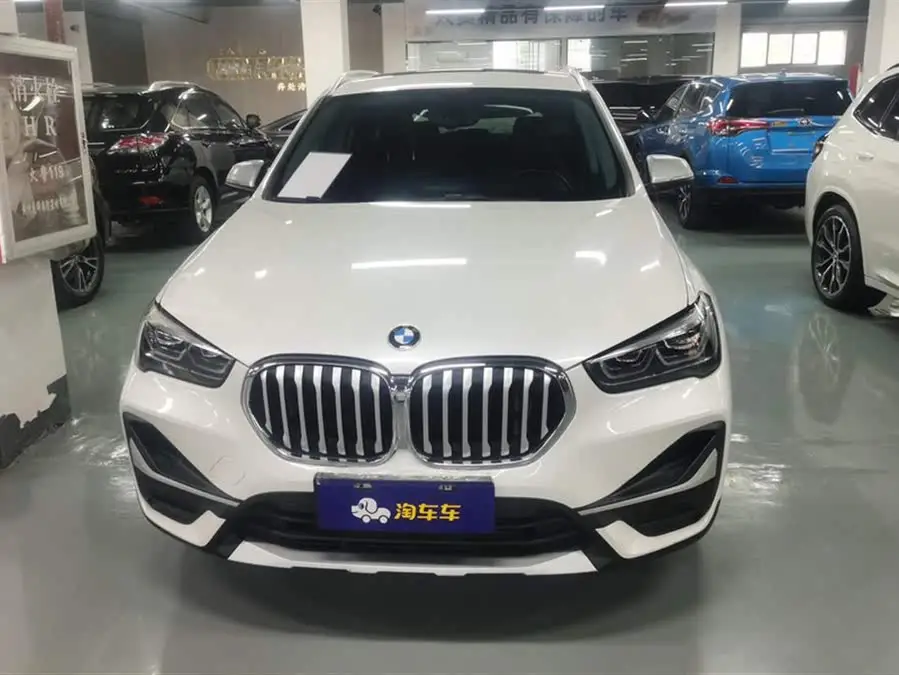 BMW X1 2021 xDrive25Li Luxury