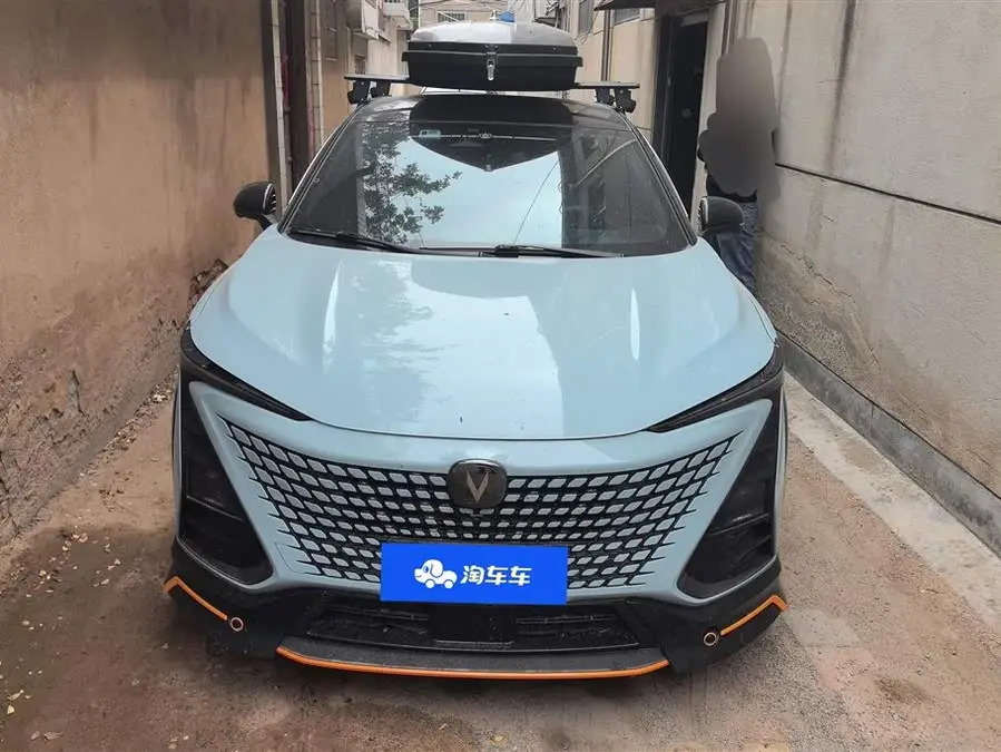 تشانجان UNI-T 2022 طراز 2.0T نسخة رياضية نوع الملاحة