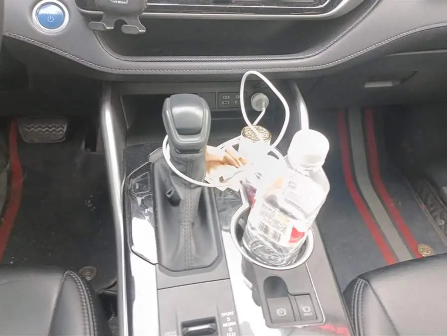 هايلاندر 2022 مزدوج المحرك 2.5 لتر دفع ثنائي نسخة النخبة 5 مقاعد