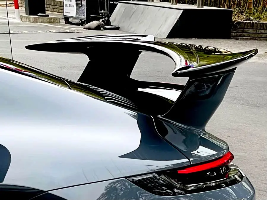 بورش 911 2023 كاريرا 4 3.0T