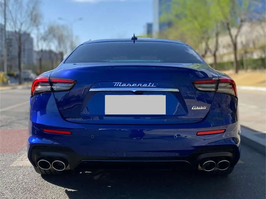 Ghibli 2023 3.0T Modena