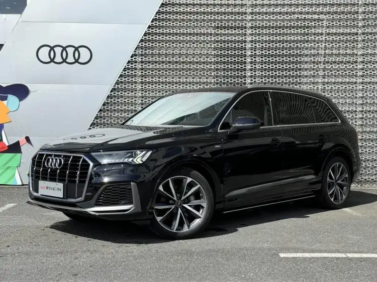 Audi Q7 2021 55 TFSI quattro S line Sport