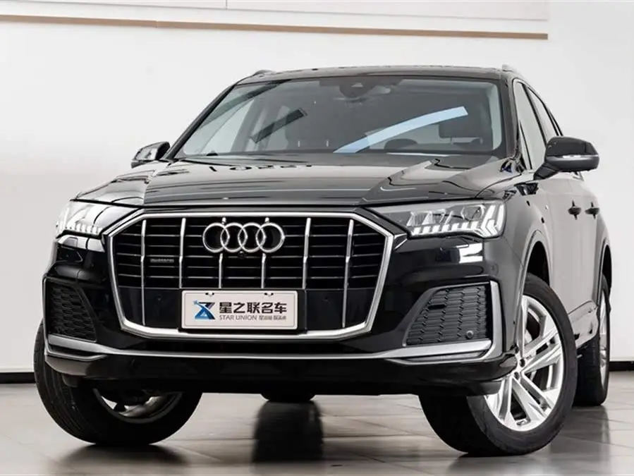 Audi Q7 2023 45 TFSI quattro S line Sport