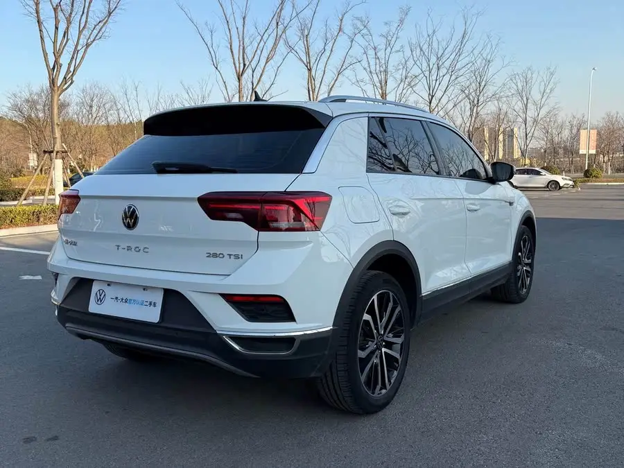 T-ROC 2022 موديل 280TSI DSG دفع ثنائي راحة PLUS