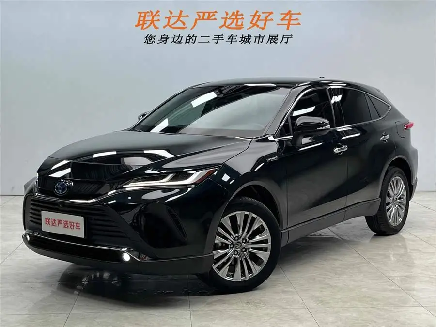 2022 تويوتا هارير هايبرد 2.5 لتر CVT دفع رباعي إصدار بريميوم