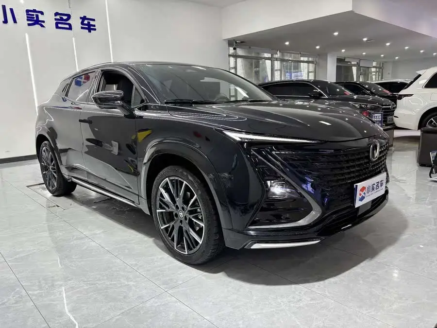 شانجان UNI-T 2023 الجيل الثاني 1.5T الفاخر