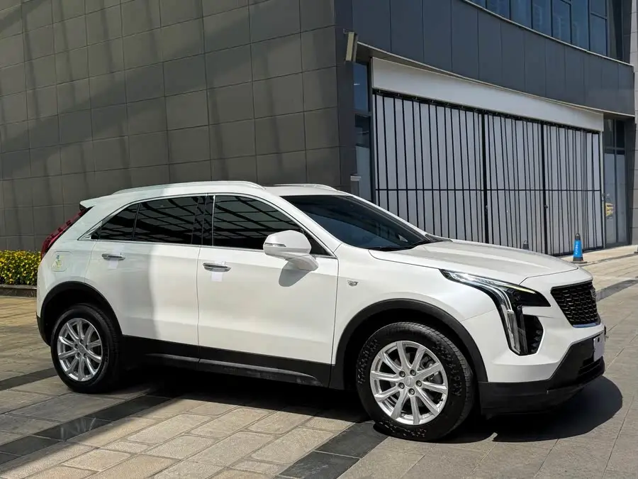 Cadillac XT4 2021 28T Two-Wheel Drive Technical Model