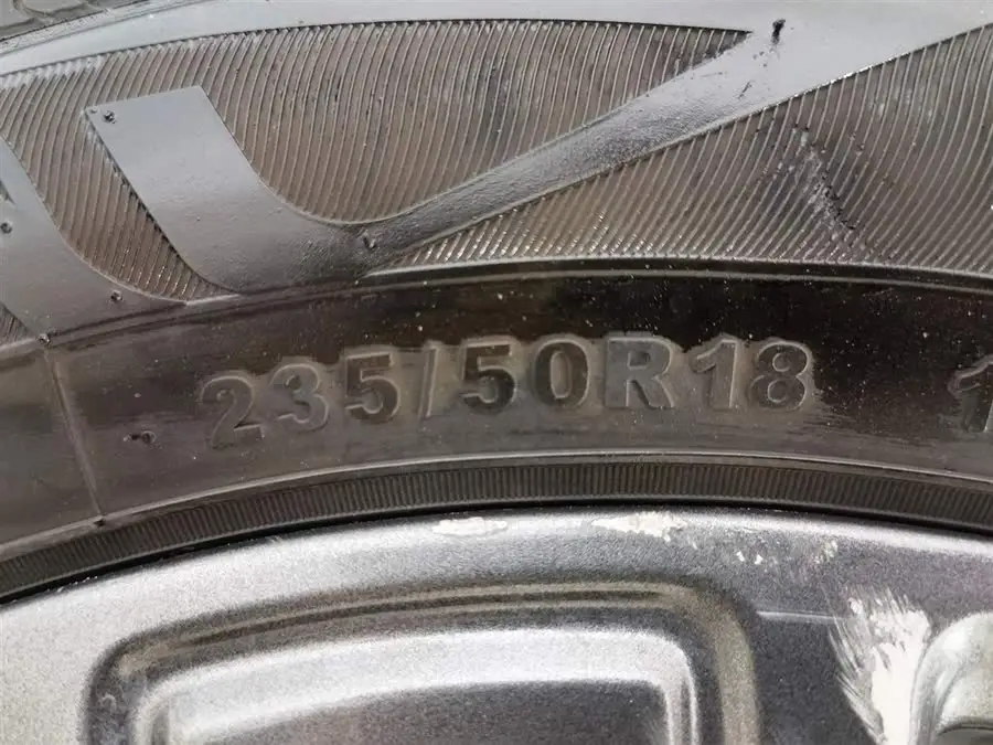 2019 Ford Escape EcoBoost 245 AWD Luxury Edition National VI