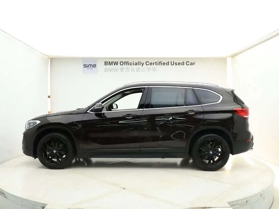 بي إم دبليو X1 2020 sDrive20Li الإصدار الأنيق