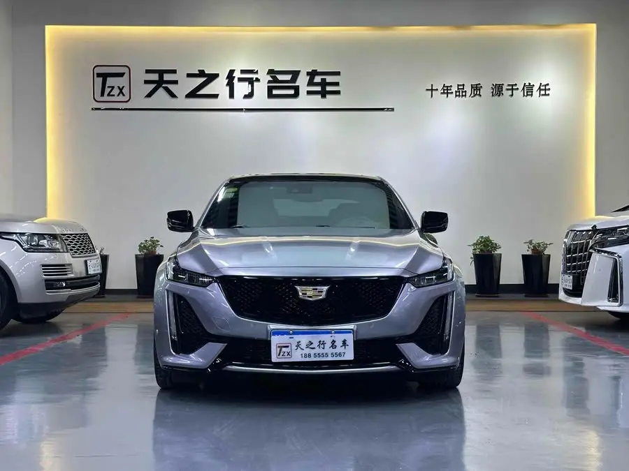 كاديلاك CT5 2021 28T طراز رياضي