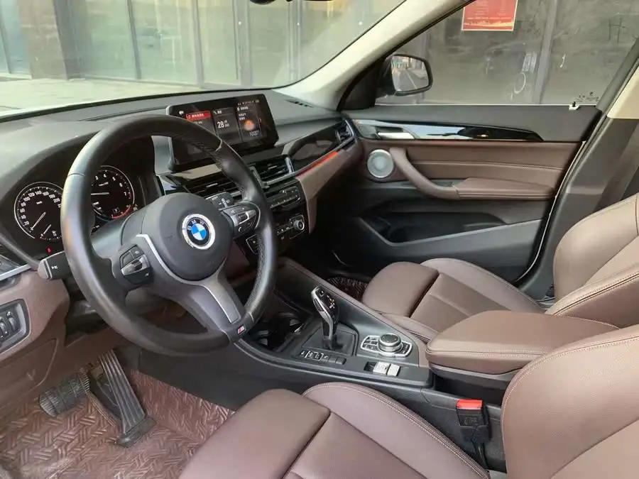 BMW X1 2022 sDrive25Li Leading Edition