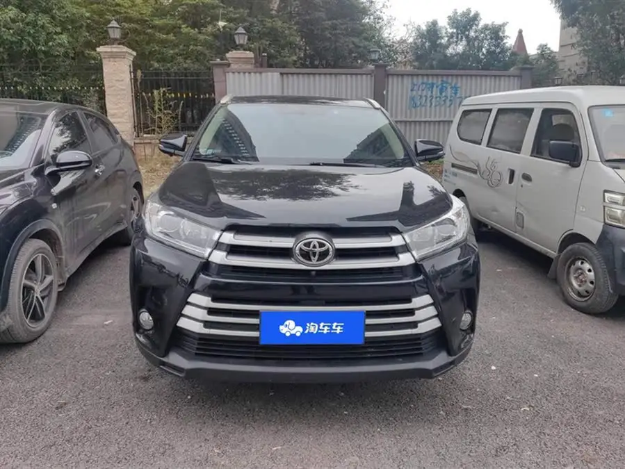 هاي لاندر 2021 نسخة 2.0T دفع ثنائي نسخة النخبة 7 مقاعد