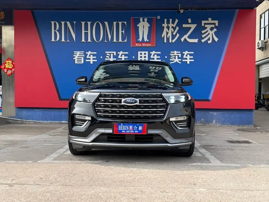 مستكشف 2020 EcoBoost 285 النسخة العصرية ذات الدفع الخلفي 6 مقاعد