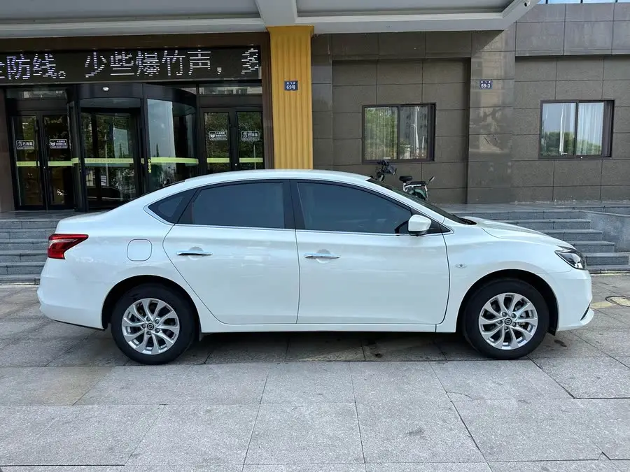 2024 نيسان سيلفي كلاسيك 1.6XE CVT نسخة الراحة