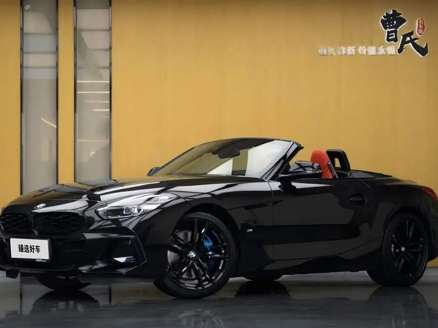 بي إم دبليو Z4 2023 sDrive 25i حزمة الرياضة الليلية M