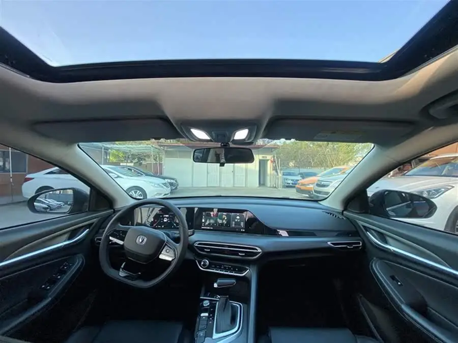 Yidong 2022 PLUS 1.6L GDI CVT Luxury Version