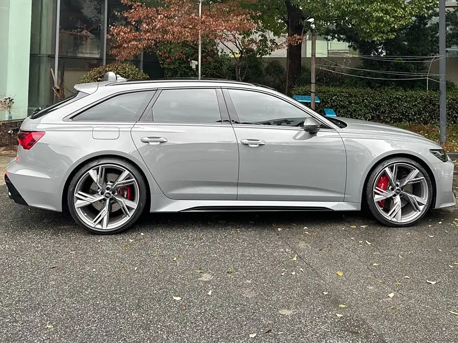 أودي RS 6 طراز 2024