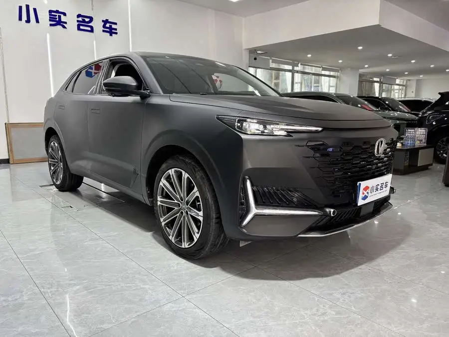 شانجان UNI-K 2021 الطراز 2.0T المتميز