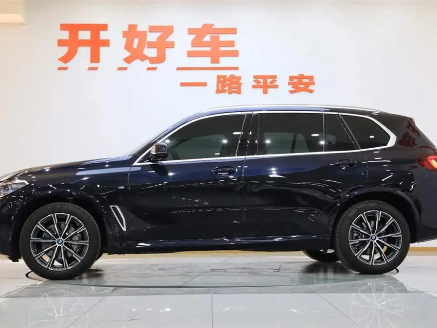 BMW X5 2022 Facelift xDrive 30Li M Sport Package