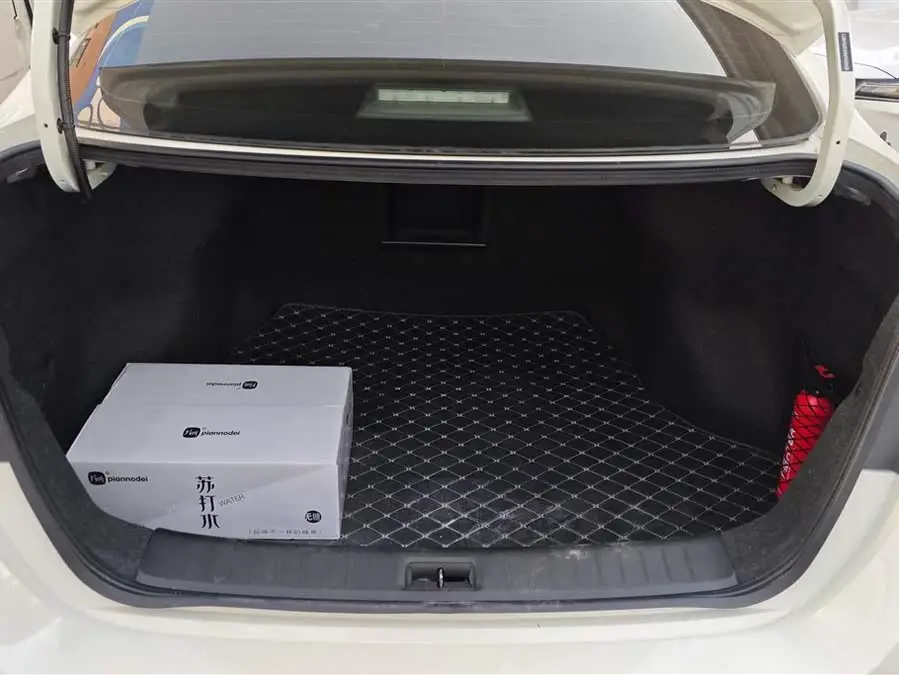 2021 نيسان سيلفي كلاسيك 1.6XL CVT فئة فاخرة