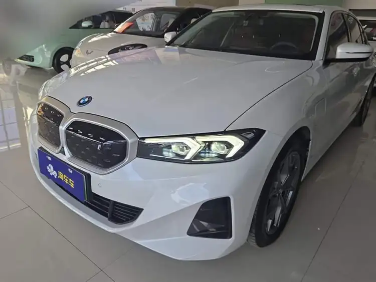 BMW i3 2024 eDrive 35 L