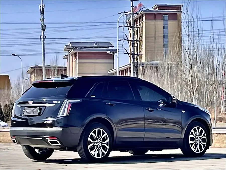 كاديلاك XT5 2021 2.0T دفع رباعي فئة بريميوم