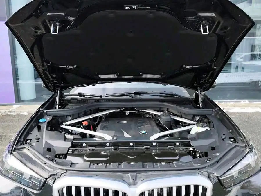 BMW X5 2023 xDrive 30Li Luxury M Sport Package