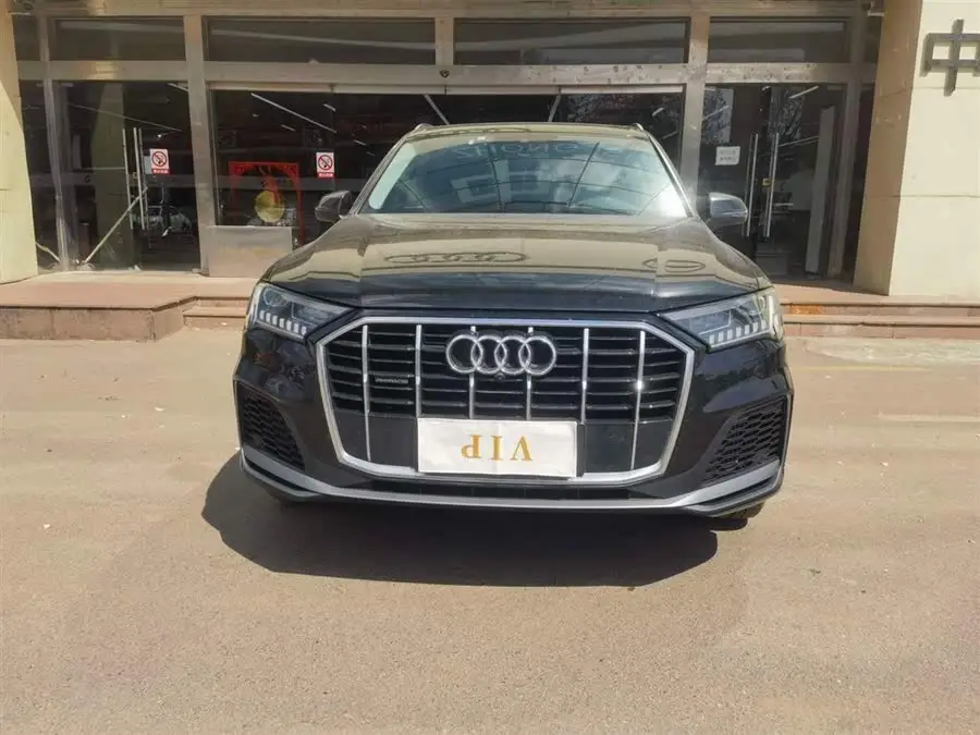 Audi Q7 2021 55 TFSI quattro S line Sport