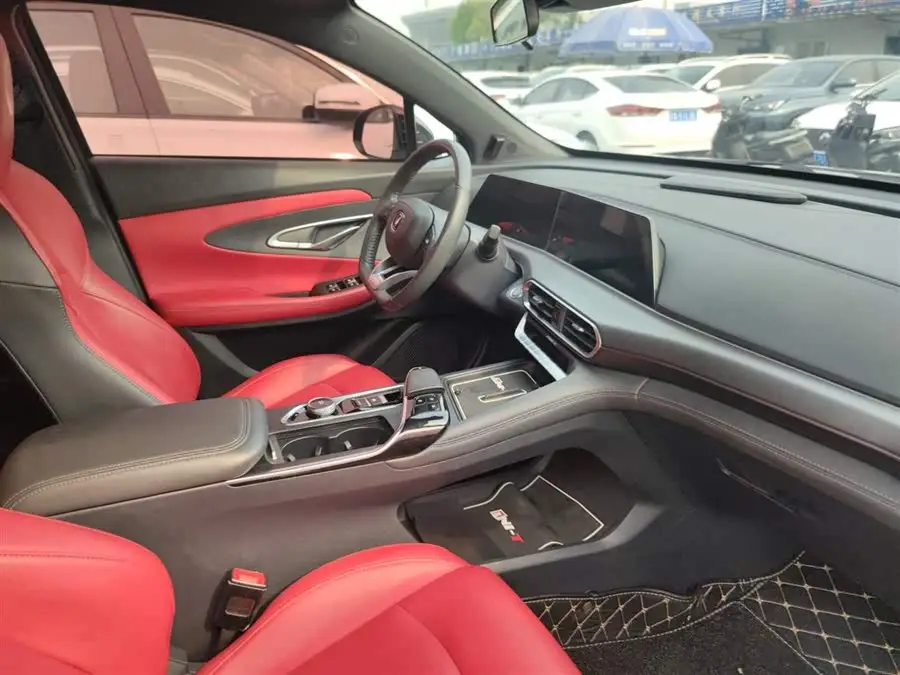 Changan UNI-T 2020 1.5T Premium