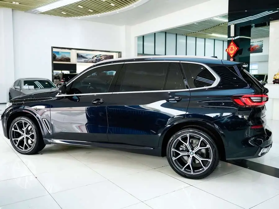 BMW X5 2022 Model Facelift xDrive 40Li M Sport Package