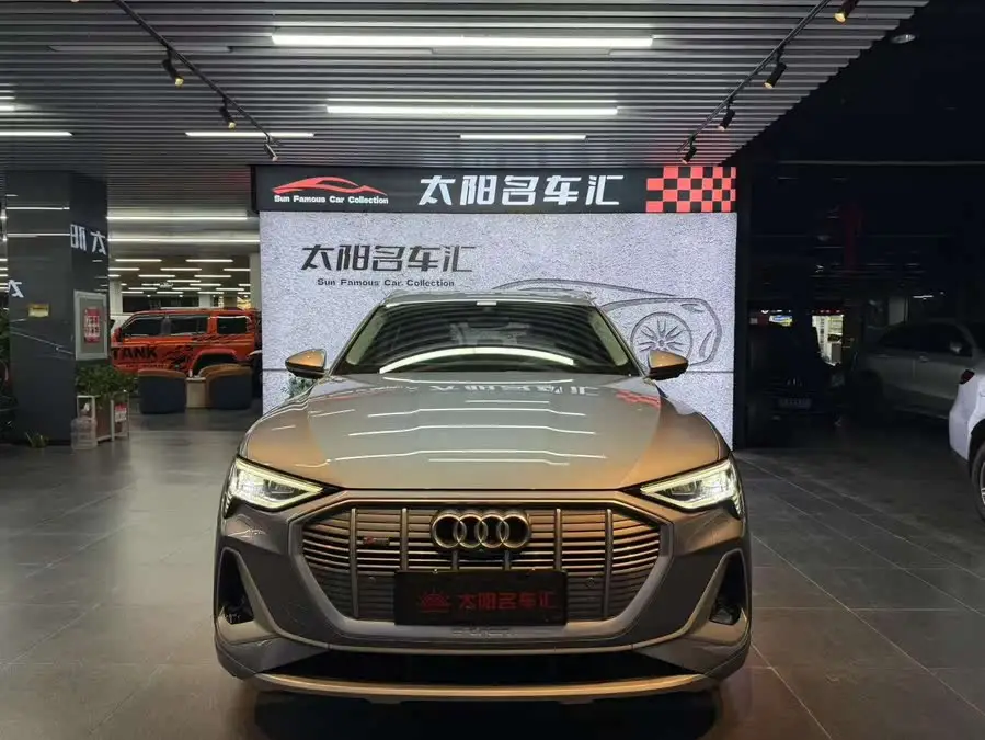 Audi e-tron 2021 Model 50 quattro Premium