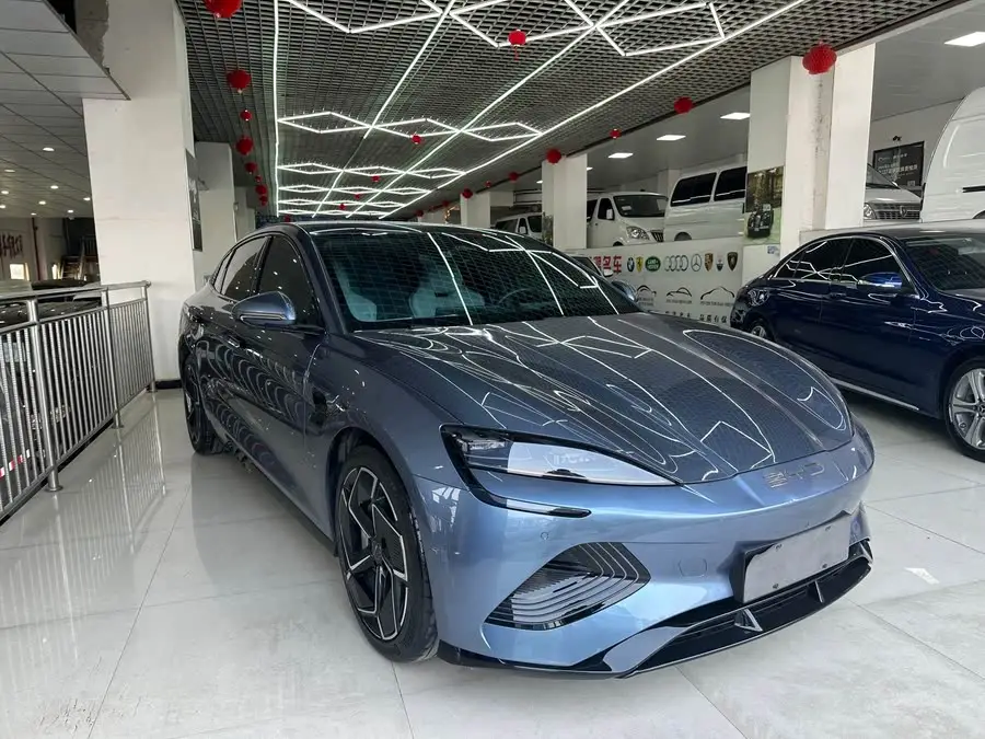 فقمة 2022 إصدار 700 كم مدى طويل دفع خلفي