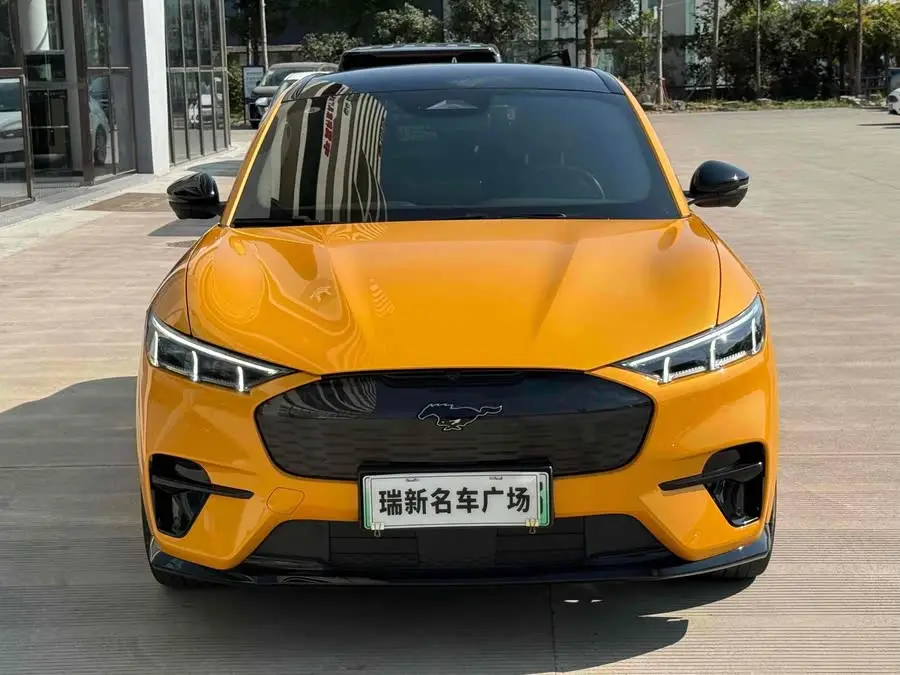 فورد موستانغ 2024 جي تي