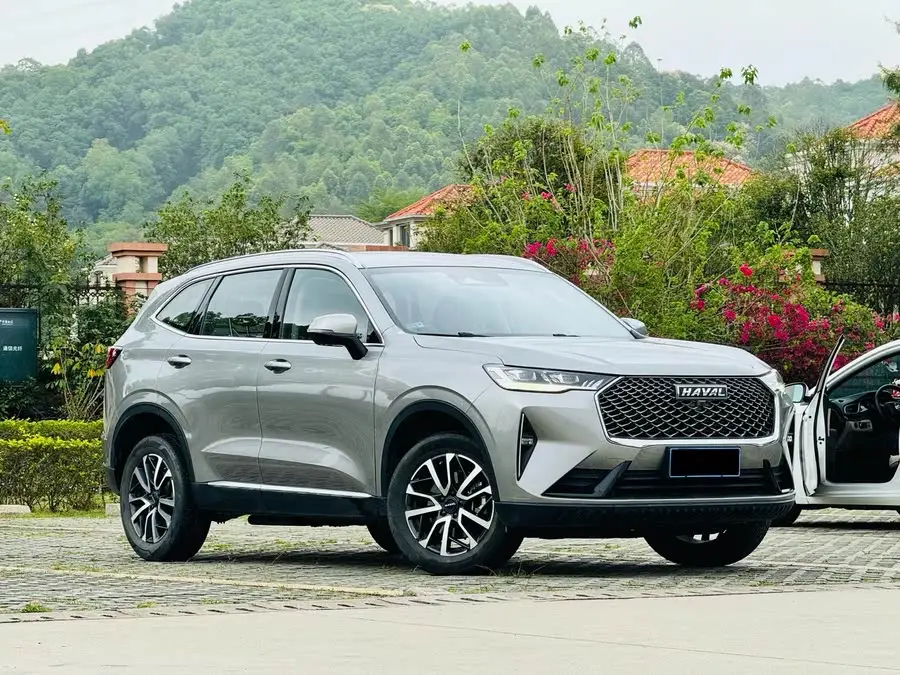 معلومات أساسية عن السيارة