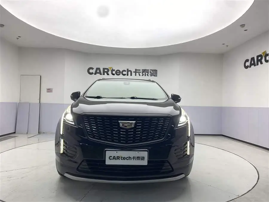 كاديلاك XT5 2021 28T دفع رباعي فاخر