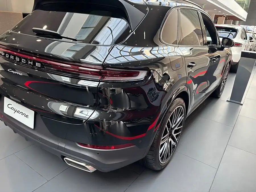 Cayenne 2025 Model Cayenne 3.0T