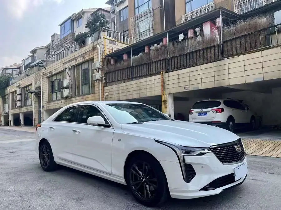 Cadillac CT4 2022 28T Luxury