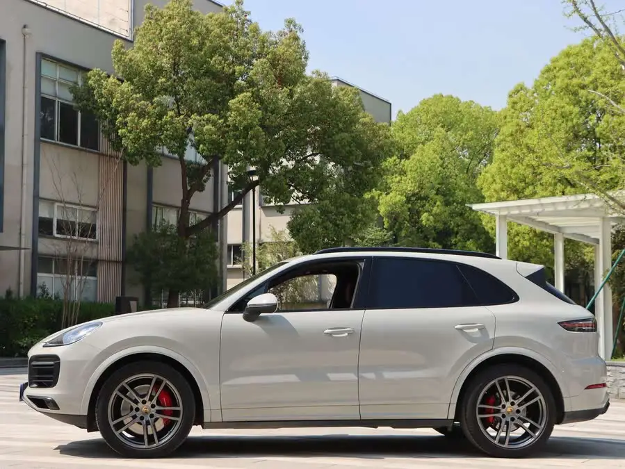 2020 Cayenne Cayenne S 2.9T