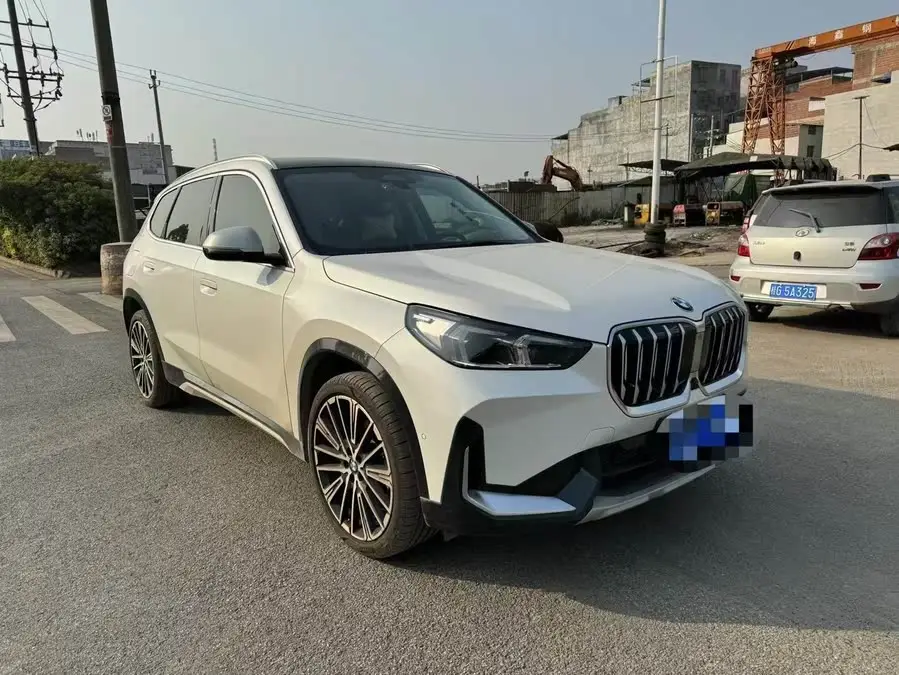 BMW X1 2023 sDrive25Li X Design Package