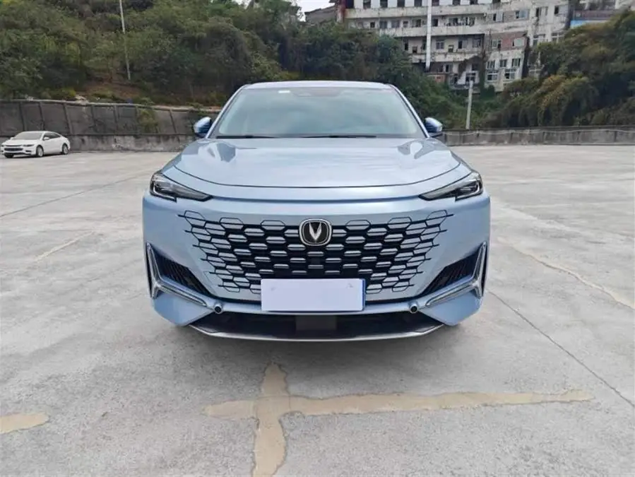 شانجان UNI-K 2021 2.0T دفع رباعي متميز