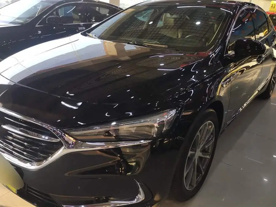 بيوك لاكروس 2021 652T الفاخرة