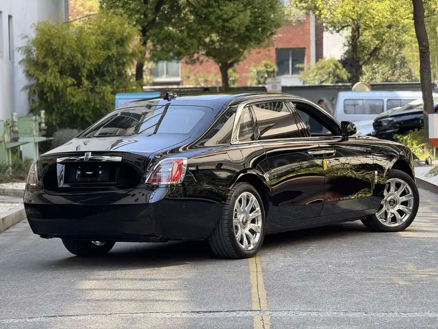 غوست 2021 نسخة طويلة قاعدة العجلات 6.7T